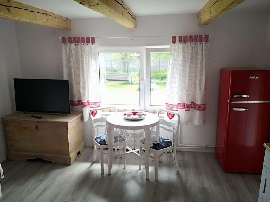 הוילה Jankowice  Red Bed מראה חיצוני תמונה